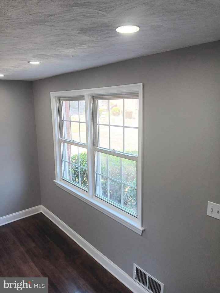 3840 26th Ave - Photo 2 of 15