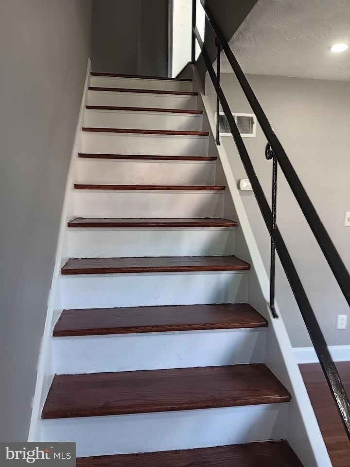 3840 26th Ave - Photo 7 of 15