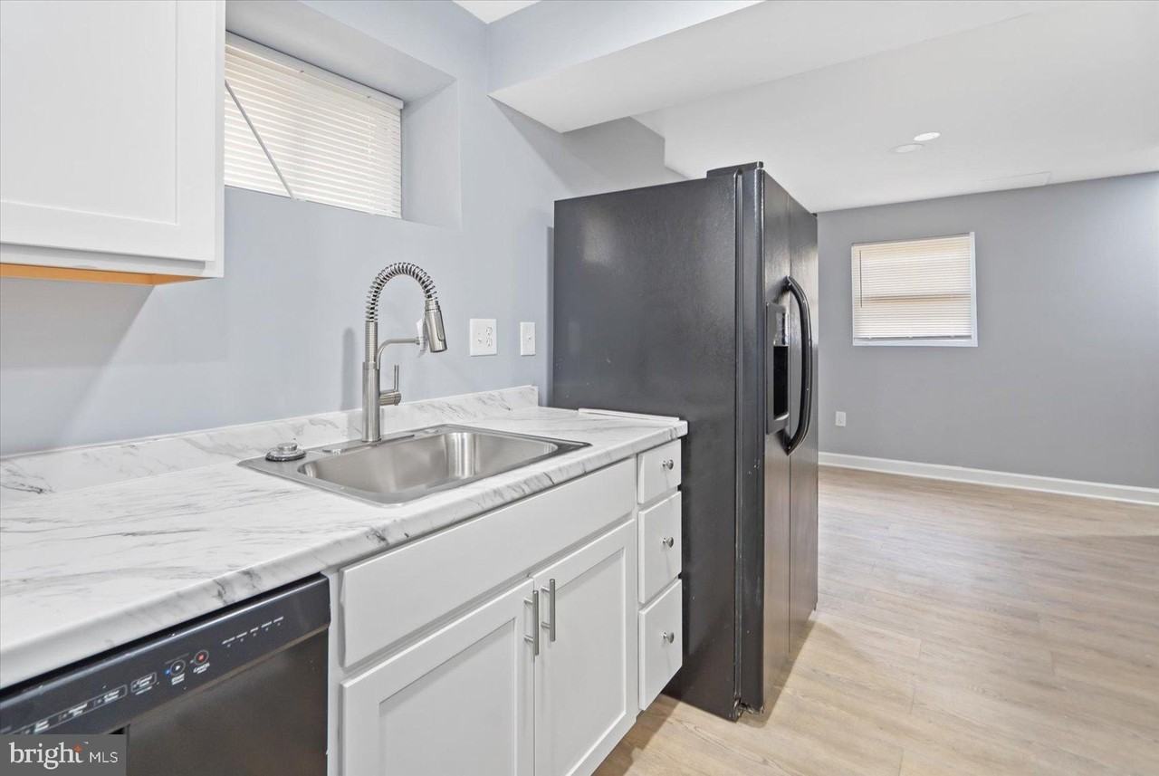 4705 Mangum Rd #B - Photo 4 of 16