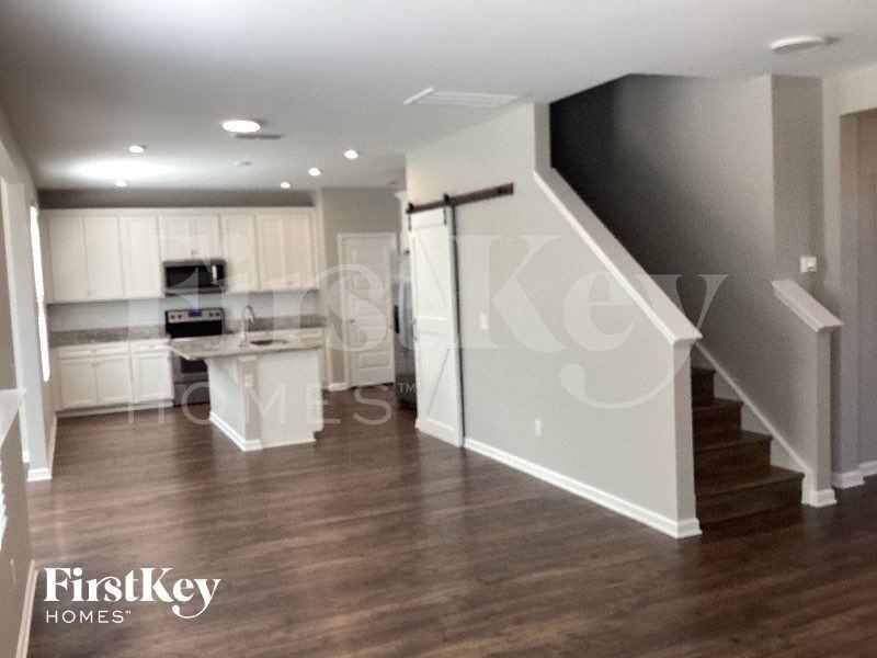 436 Nightcap Ln - Photo 3 of 10