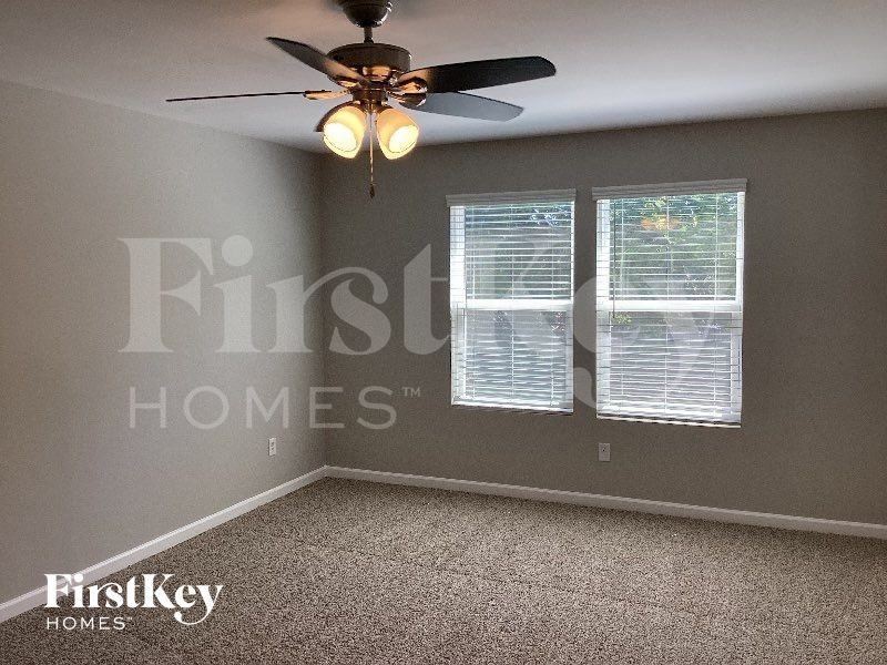 436 Nightcap Ln - Photo 6 of 10