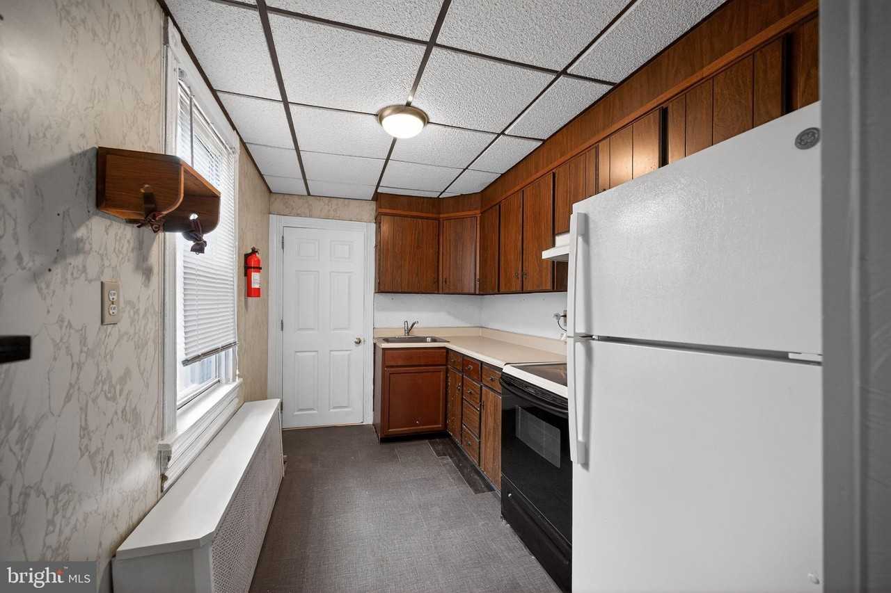 1234 Mulberry St - Photo 4 of 16