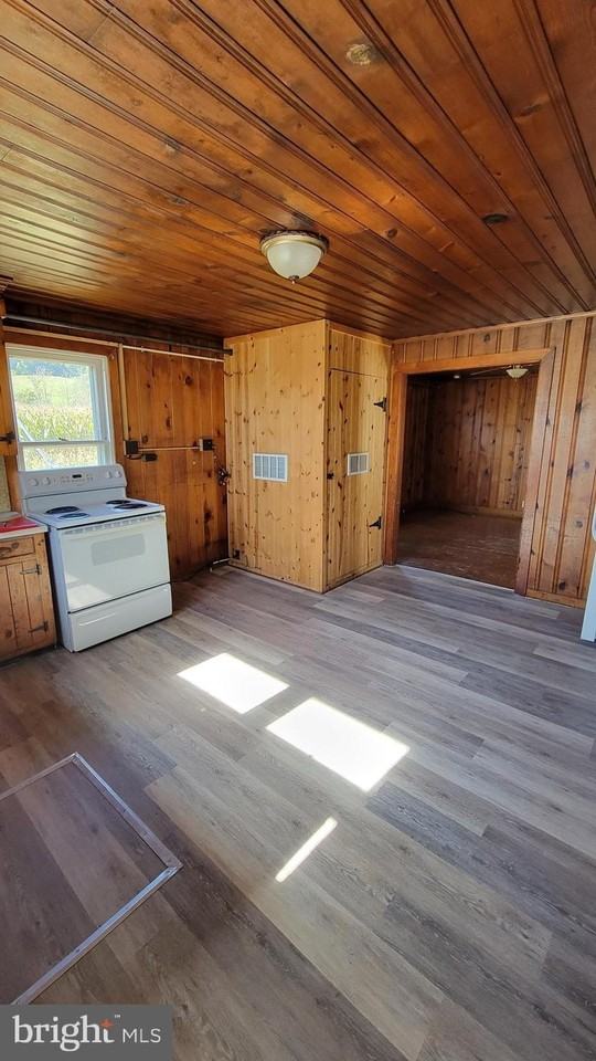 174B Kriebel Rd - Photo 6 of 14