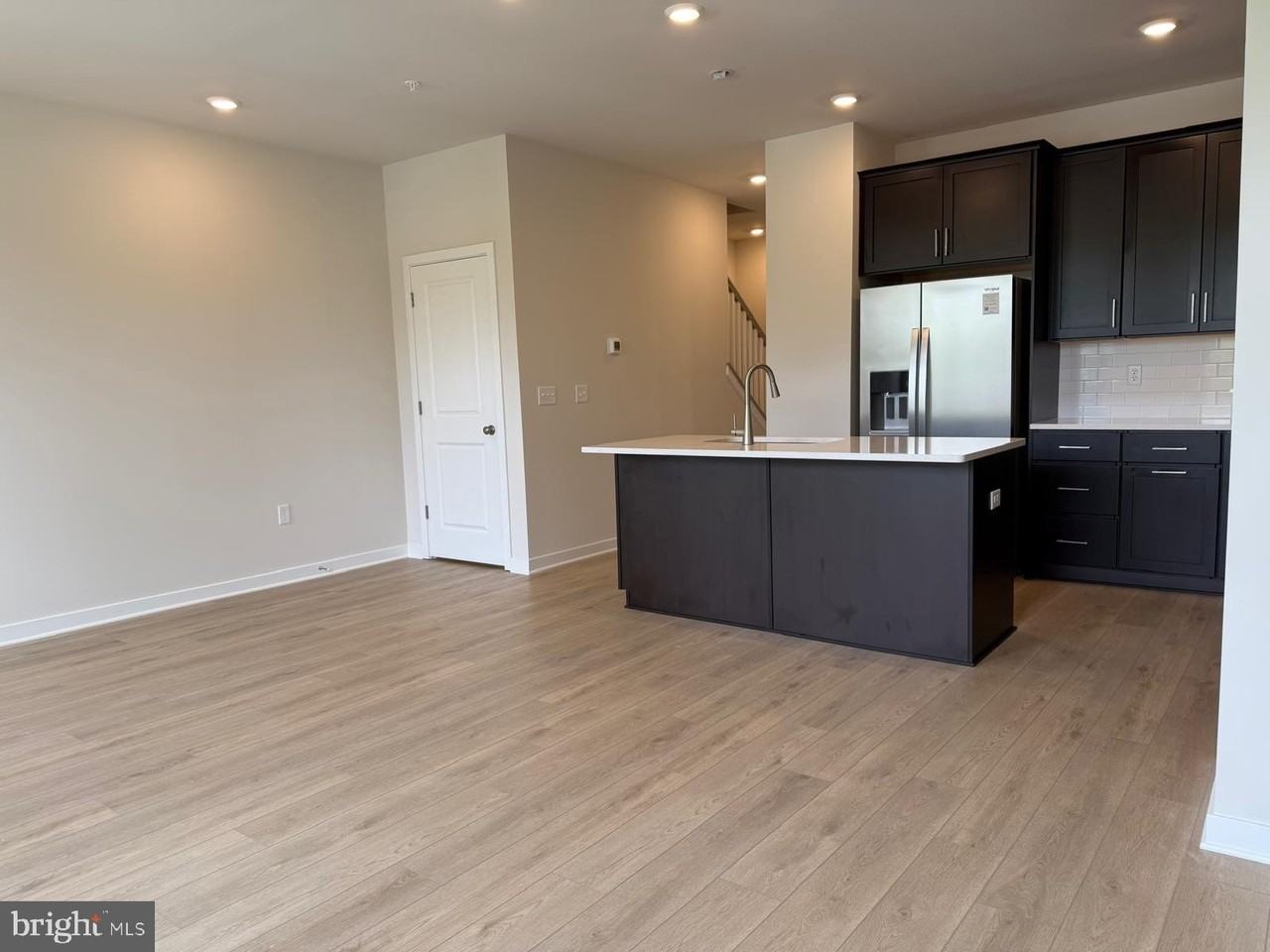 115 Abramo Victor Dr - Photo 7 of 50