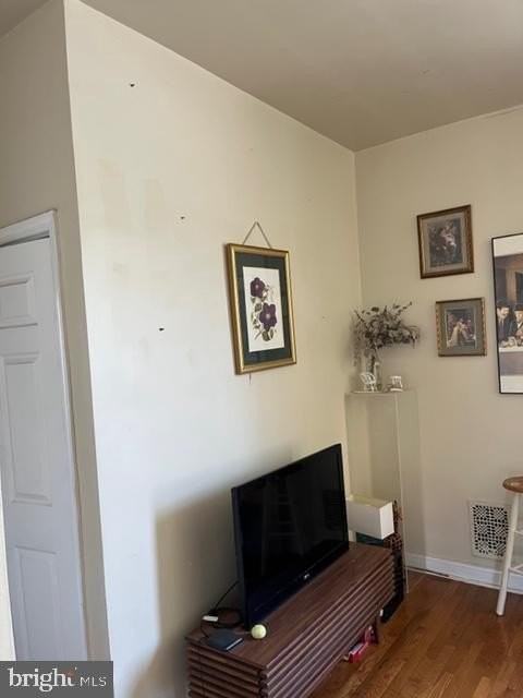 1121 S 13th St #2ndFL - Photo 4 of 27