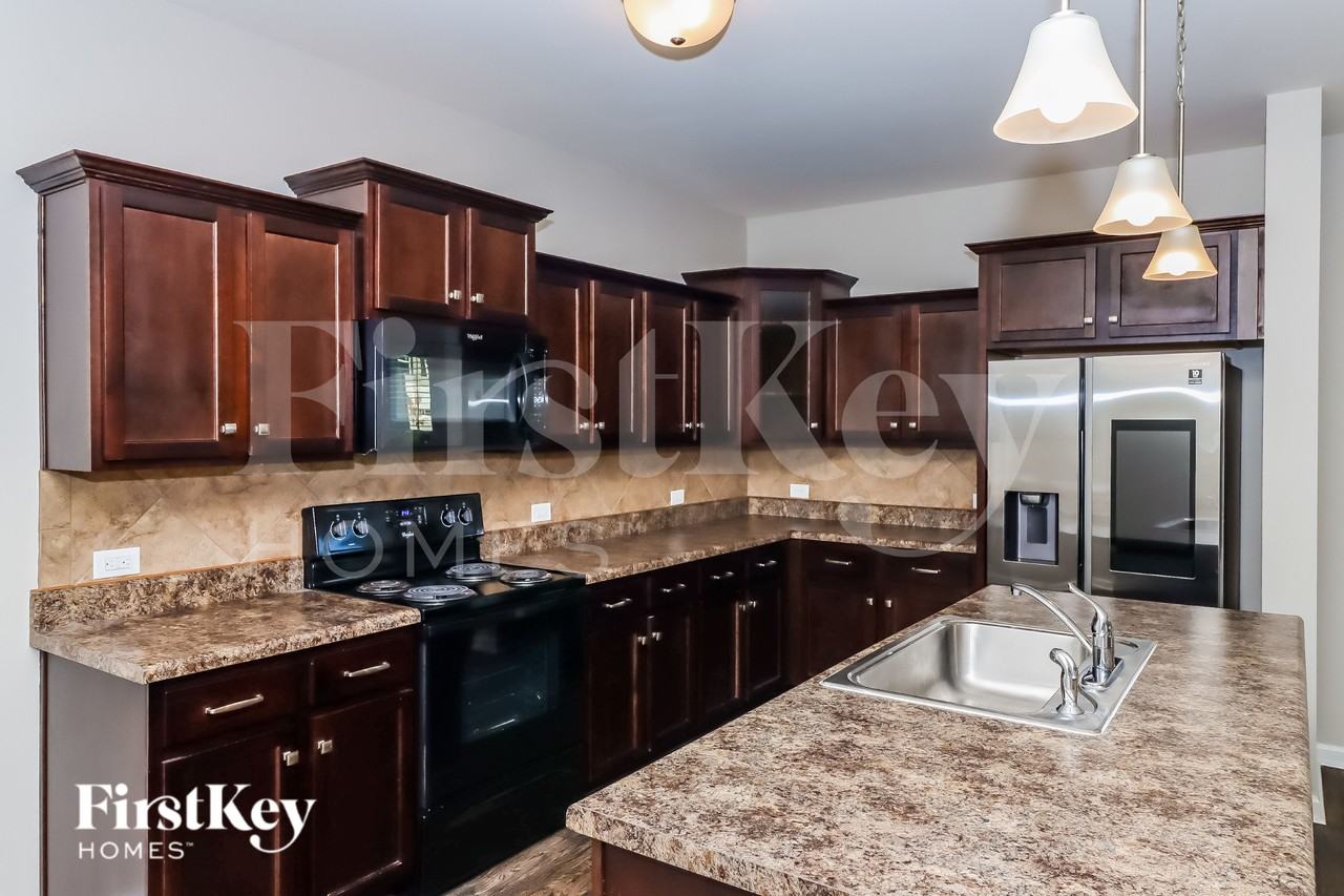 184 Sutters Mill Dr - Photo 6 of 16