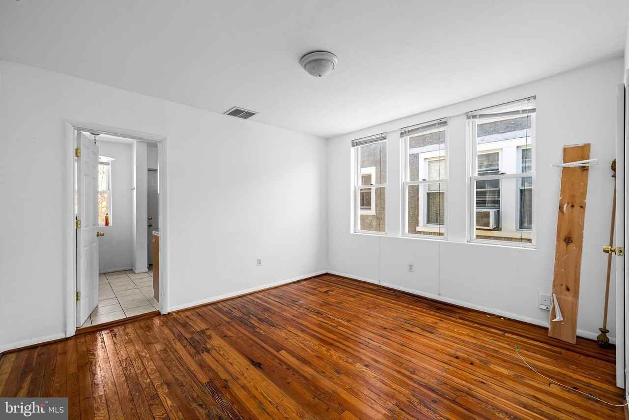 4617 Locust St #2 - Photo 2 of 13