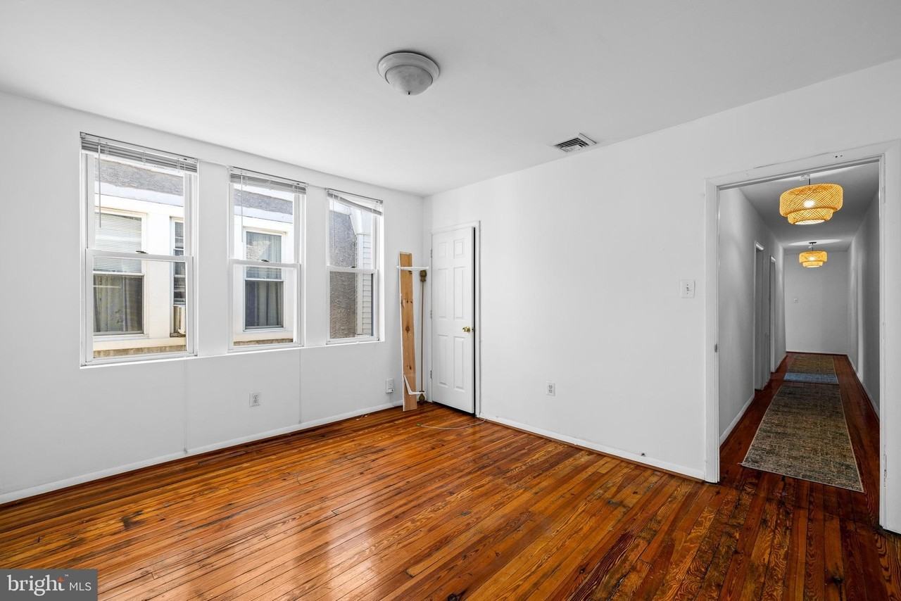 4617 Locust St #2 - Photo 3 of 13