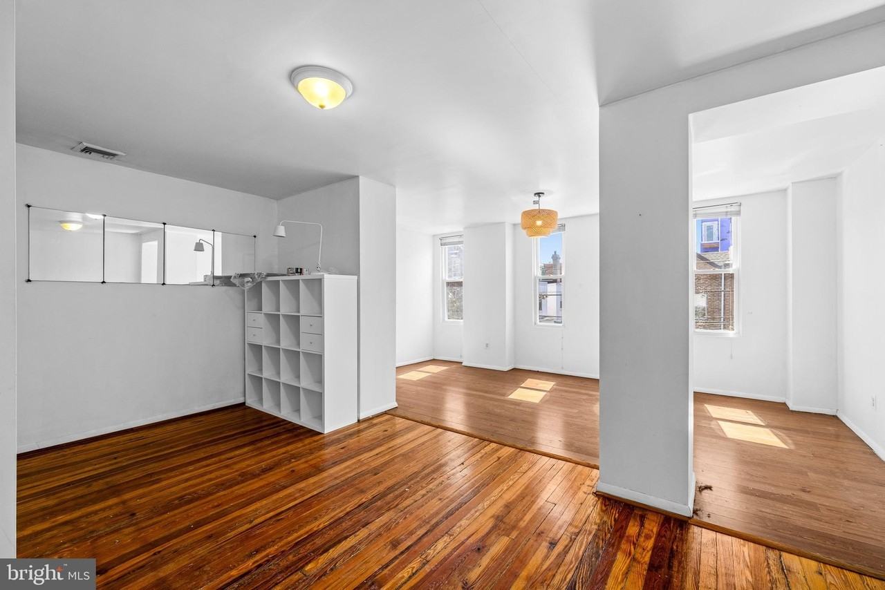 4617 Locust St #2 - Photo 5 of 13