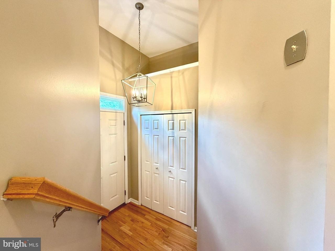 20771 Deepwater Ter - Photo 7 of 41