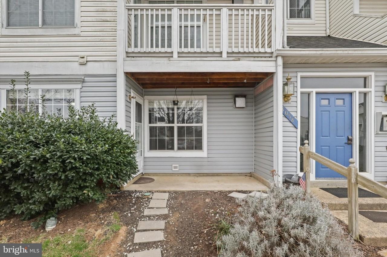 8058 Lisle Dr #101 - Photo 5 of 22