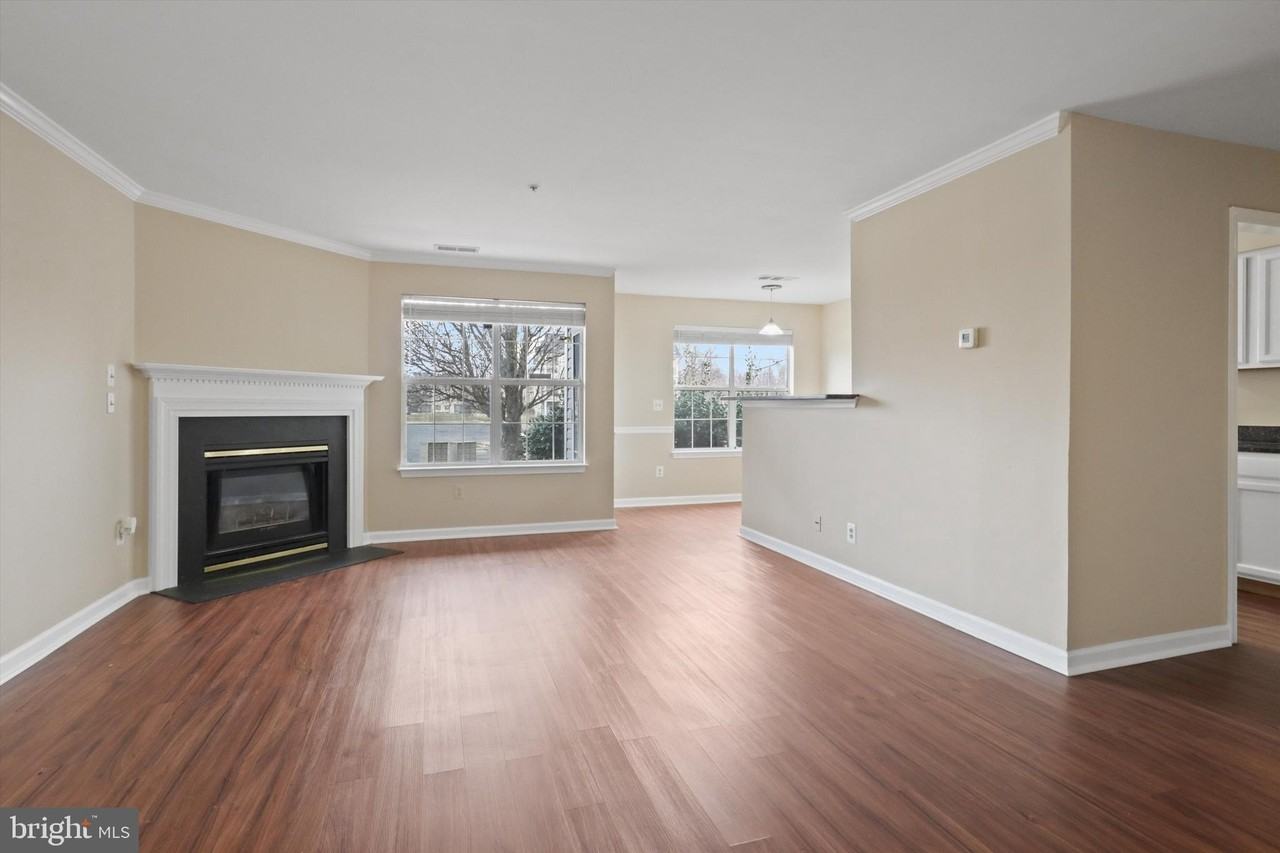 8058 Lisle Dr #101 - Photo 7 of 22