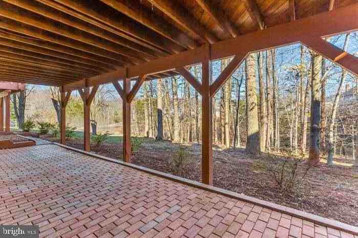 16607 Accolon Ct - Photo 4 of 4