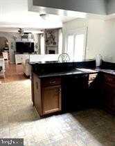 50 Dorothy Ln - Photo 6 of 21