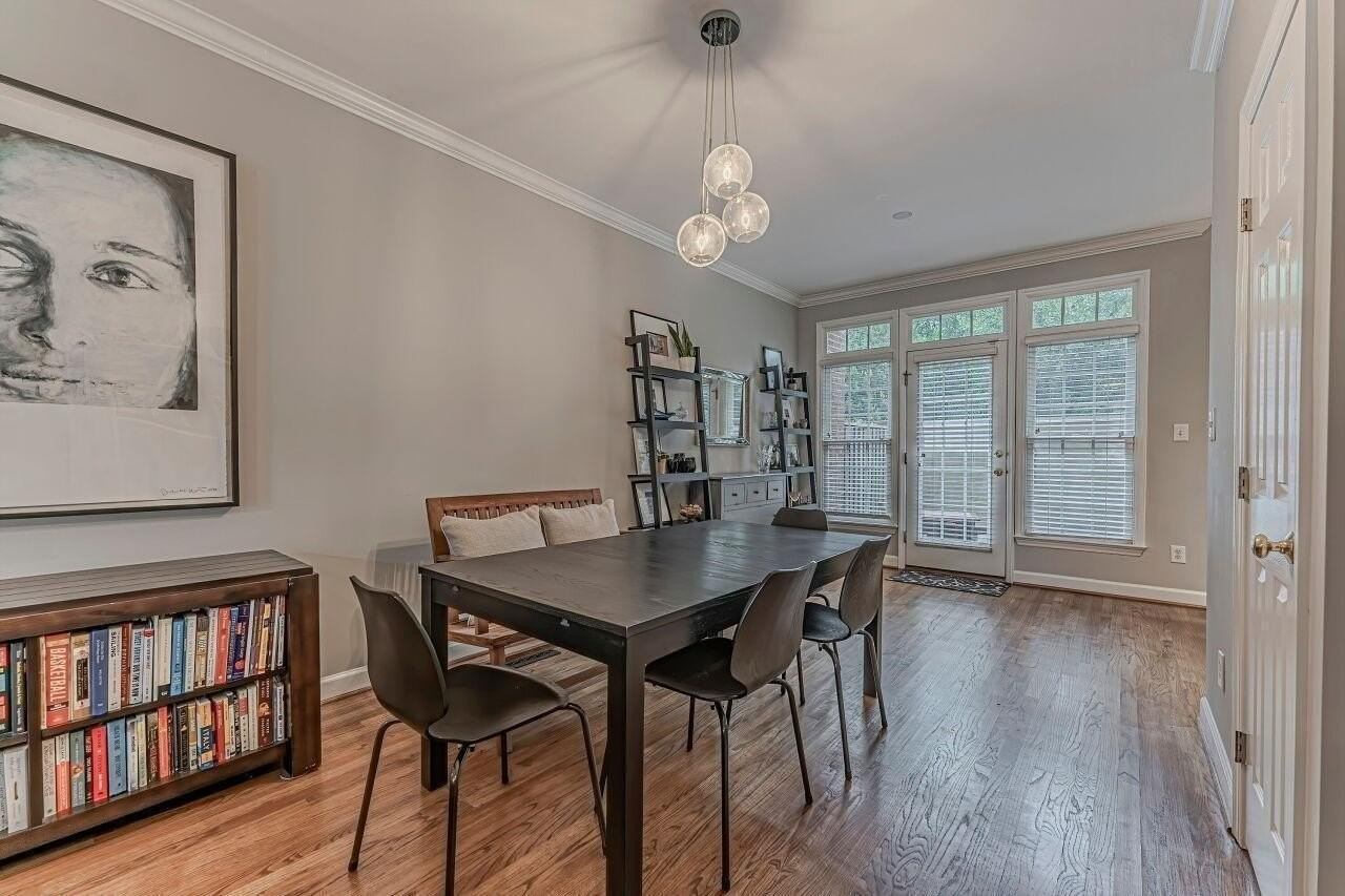 106 Hatfield Ln - Photo 7 of 29