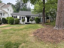 featured image of 1009 Canterbury Rd