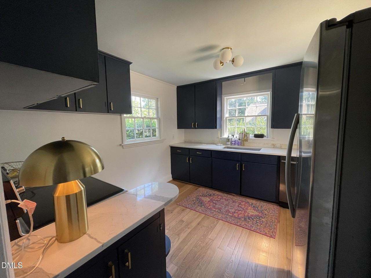 1009 Canterbury Rd - Photo 4 of 33