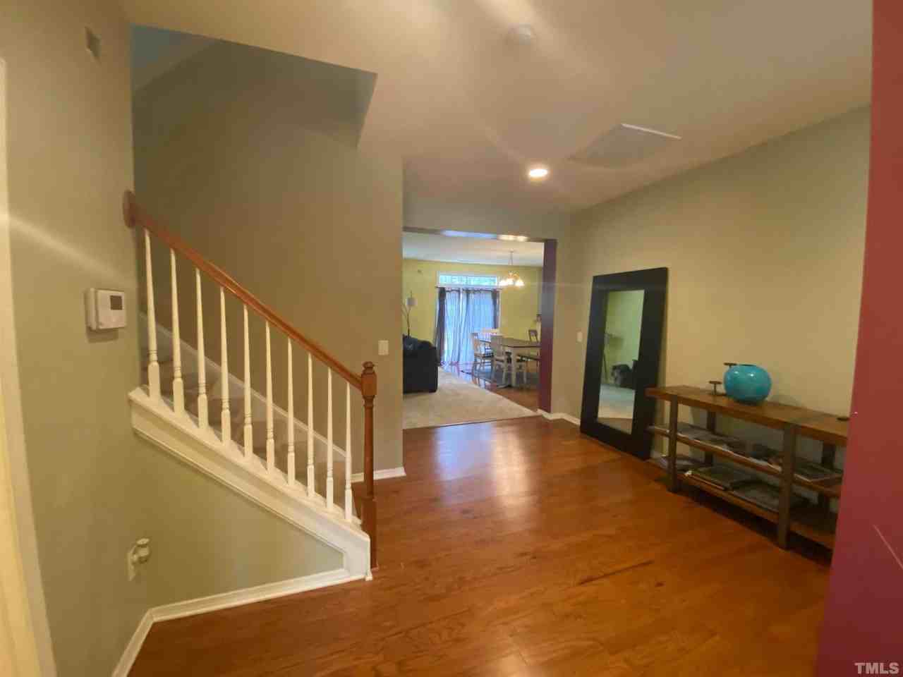 313 Riversville Ct - Photo 5 of 30