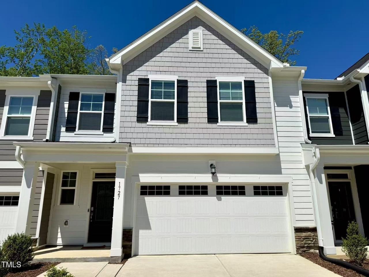 1727 Sweet Gardenia Way - Photo 2 of 38