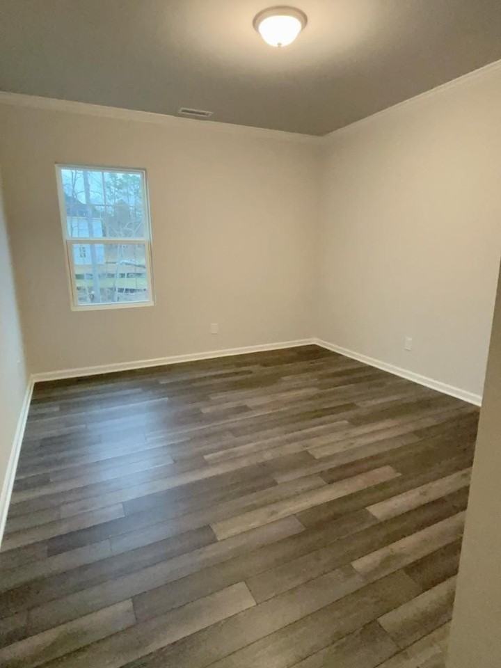 1013 Red Wing Dr - Photo 6 of 19