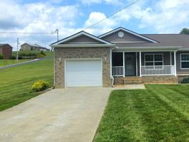 featured image of 305 Mckenzie Dr #1