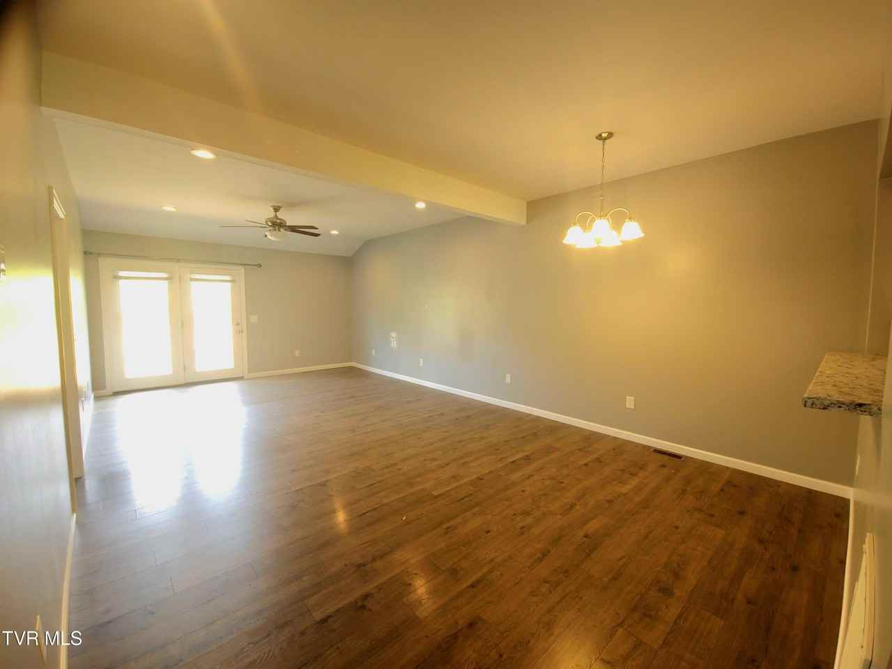 305 Mckenzie Dr #1 - Photo 7 of 18