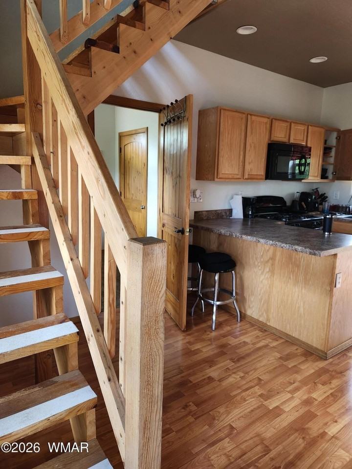 1623 Meadow St - Photo 7 of 10