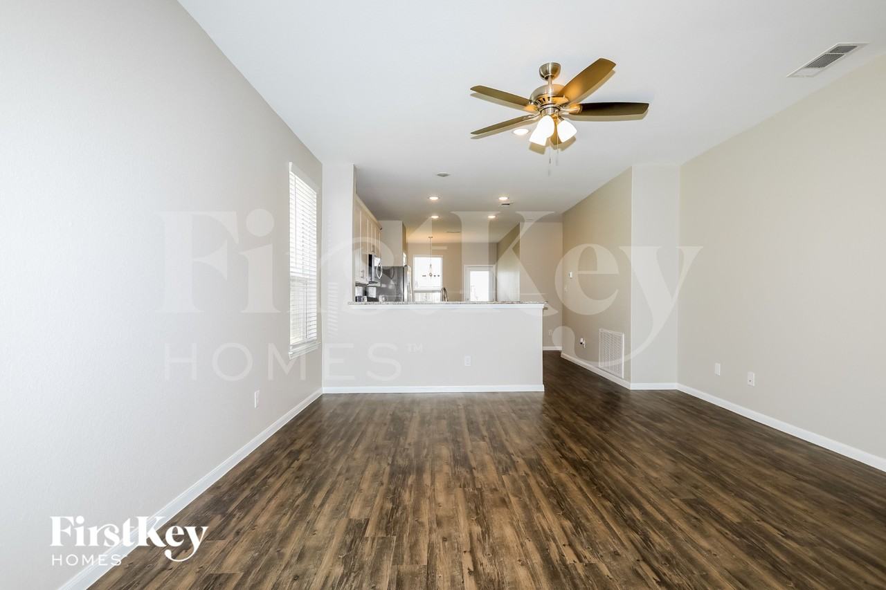 17874 Planted Orchard Dr - Photo 3 of 16