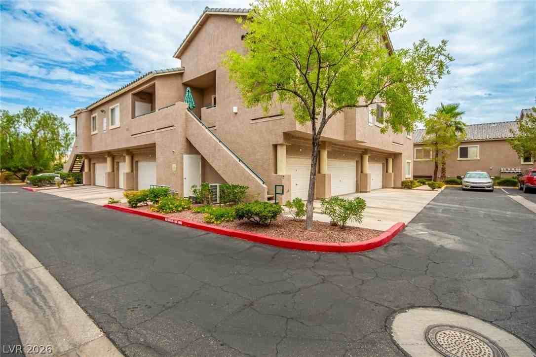 2000 Jade Creek St #202