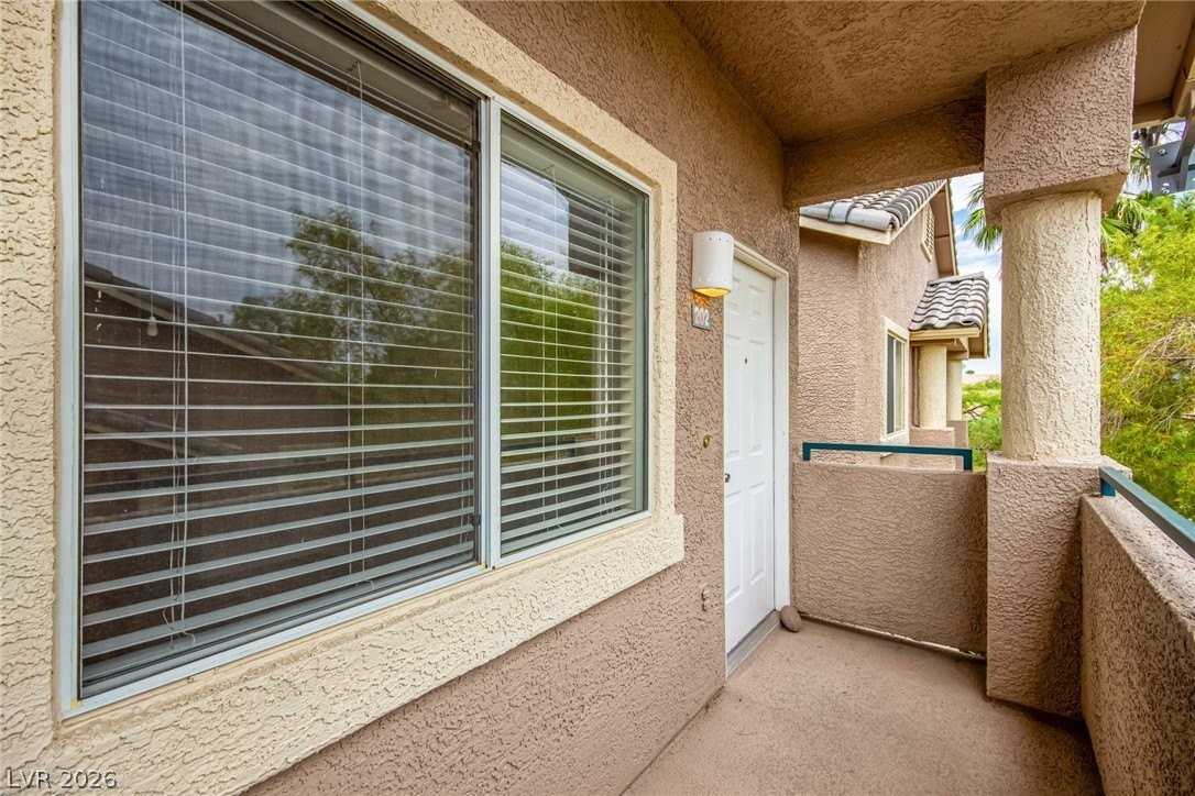 2000 Jade Creek St #202 - Photo 2 of 30