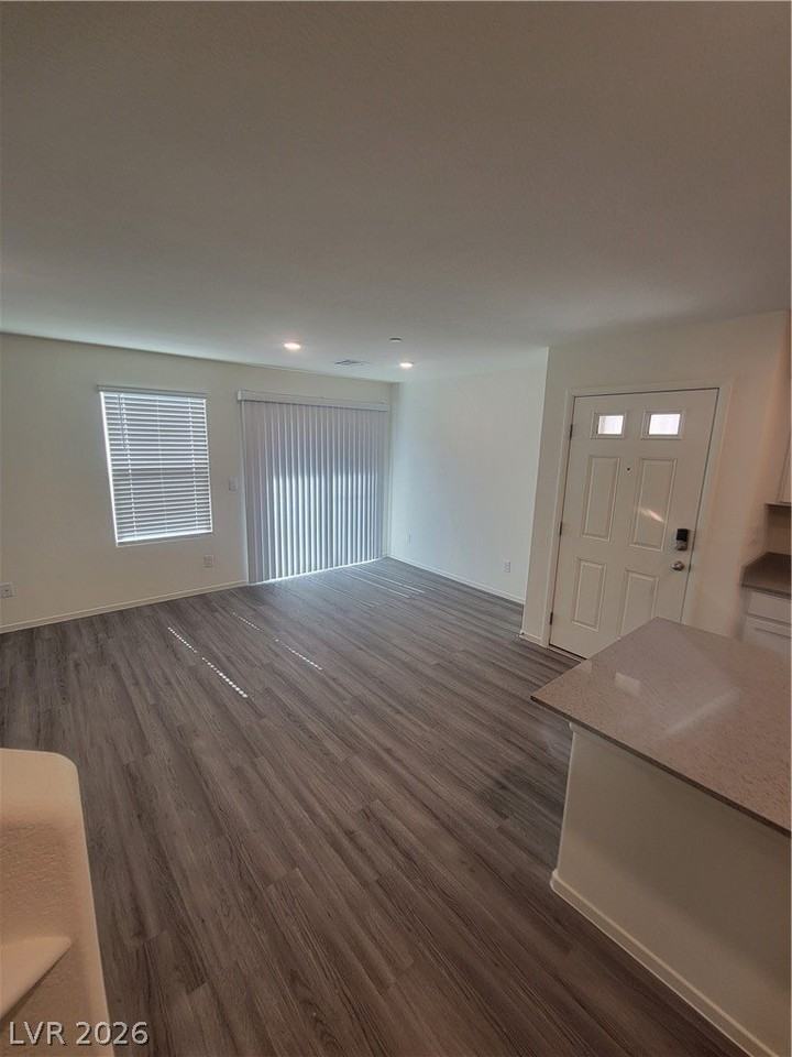 9931 Apricot Hills St - Photo 4 of 15