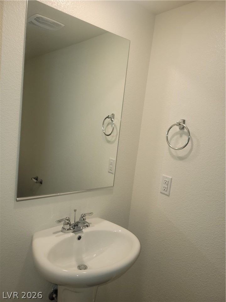 9931 Apricot Hills St - Photo 7 of 15