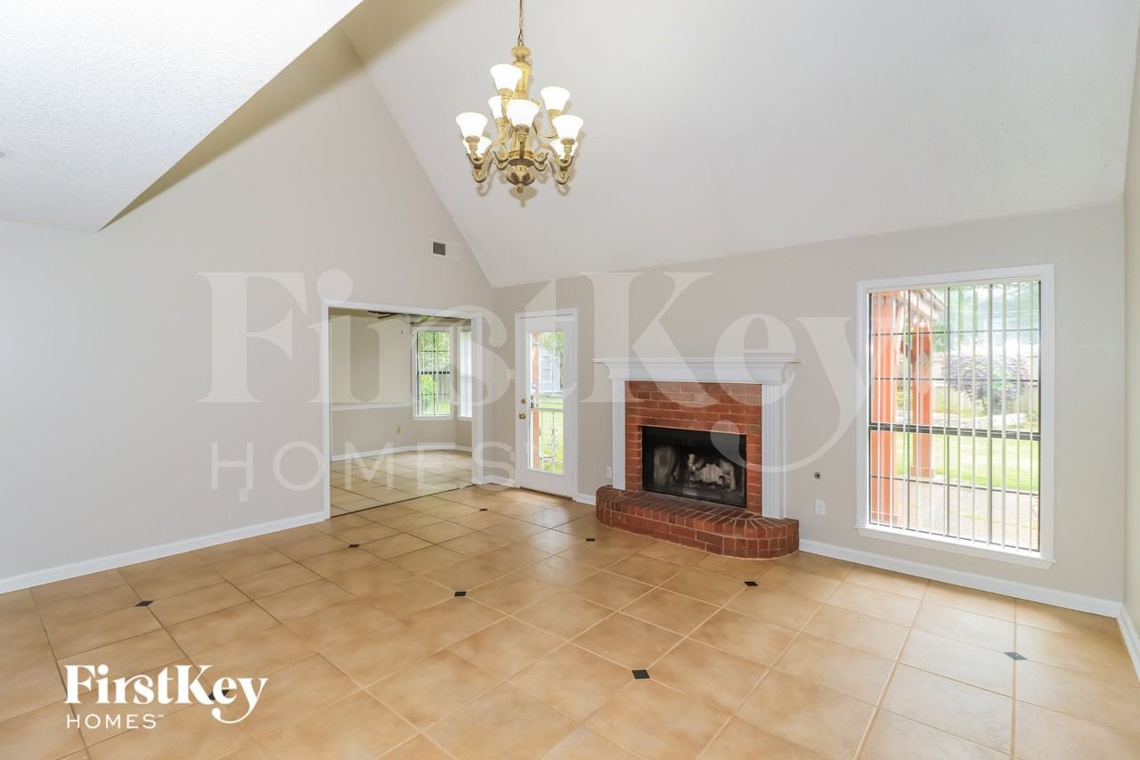 6417 Eagle Valley Cv - Photo 4 of 15