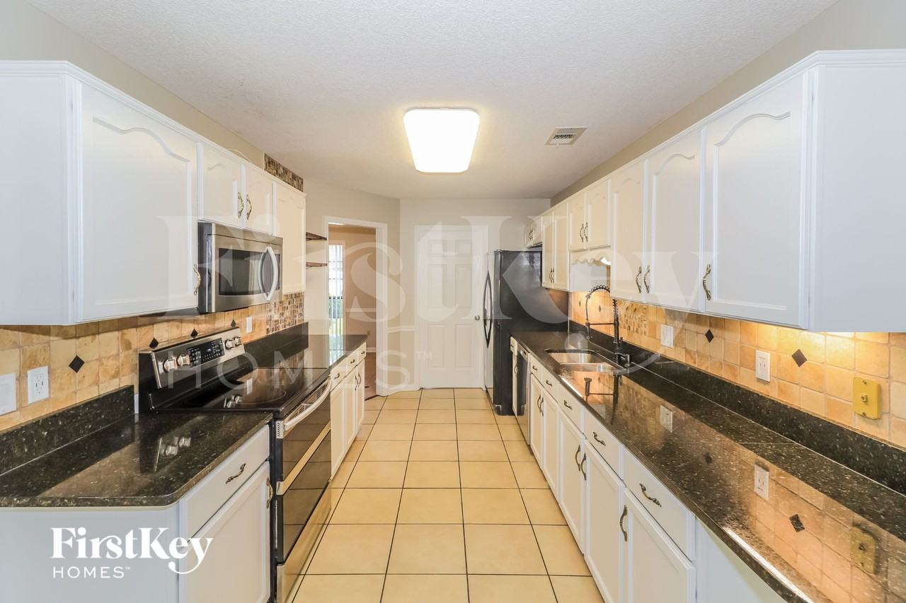 6417 Eagle Valley Cv - Photo 7 of 15