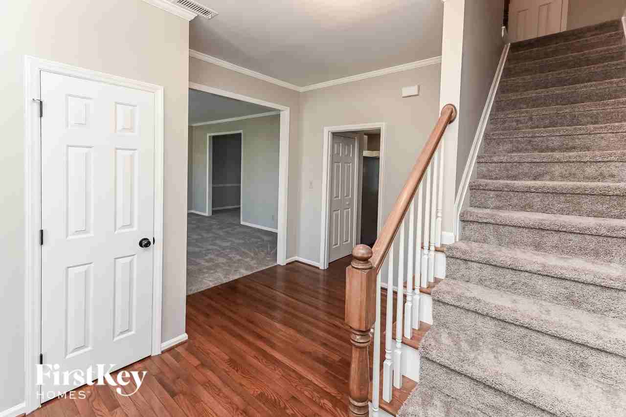 3017 Colvard Park Way - Photo 3 of 15