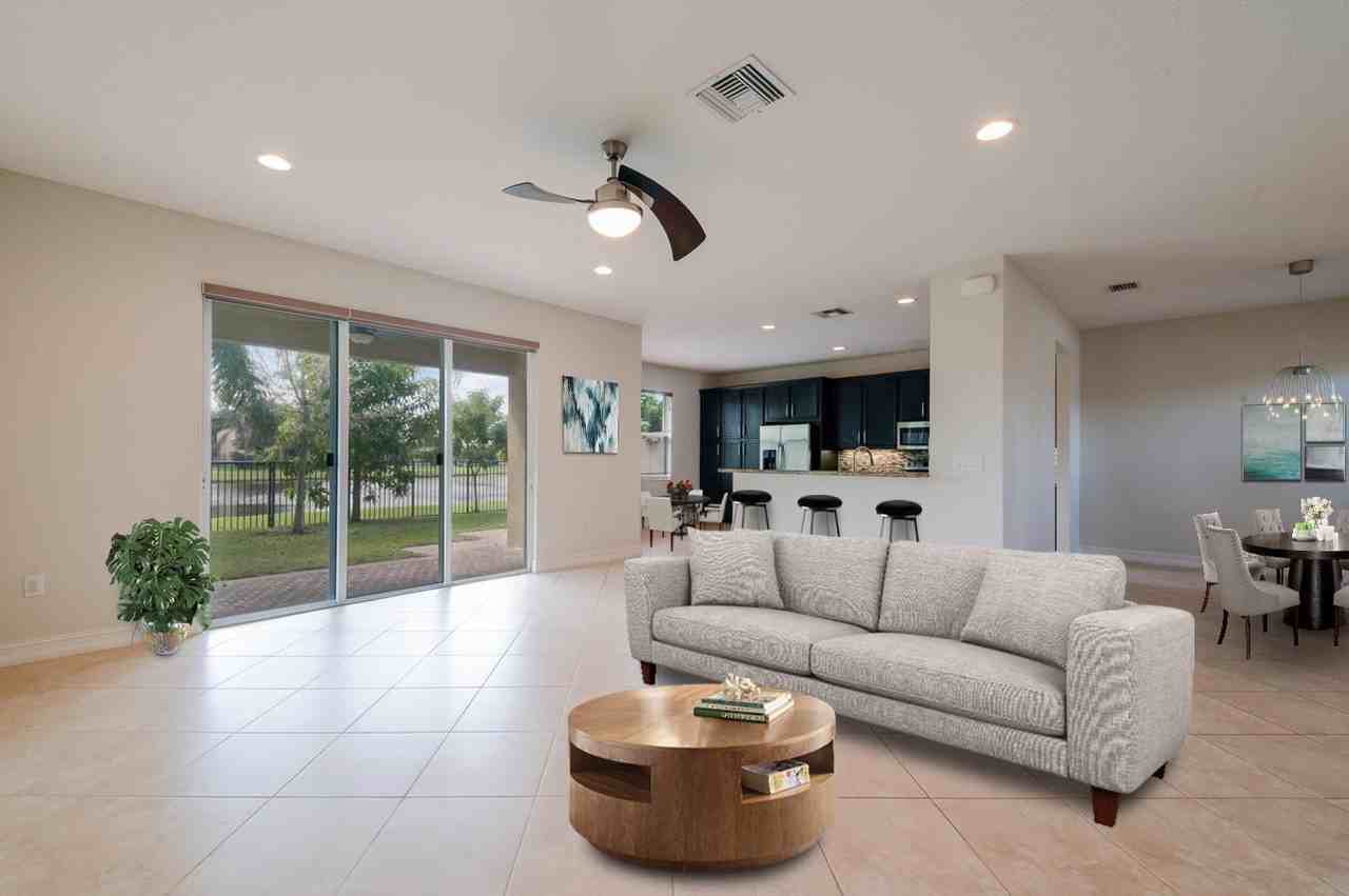 8268 Calabria Lakes Dr - Photo 4 of 43