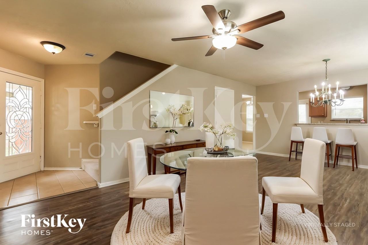 1442 Natural Pine Trl - Photo 5 of 19