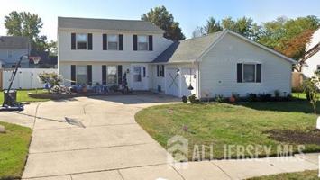 featured image of 45 Stratford Ln