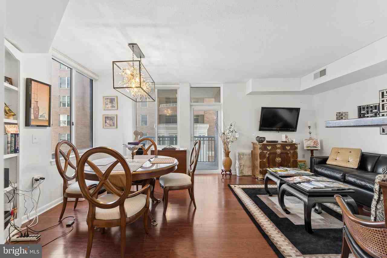 851 N Glebe Rd ##706 - Photo 6 of 34