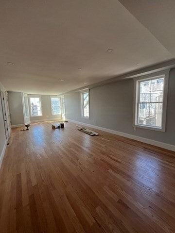 843 E 5th St - Photo 3 of 16