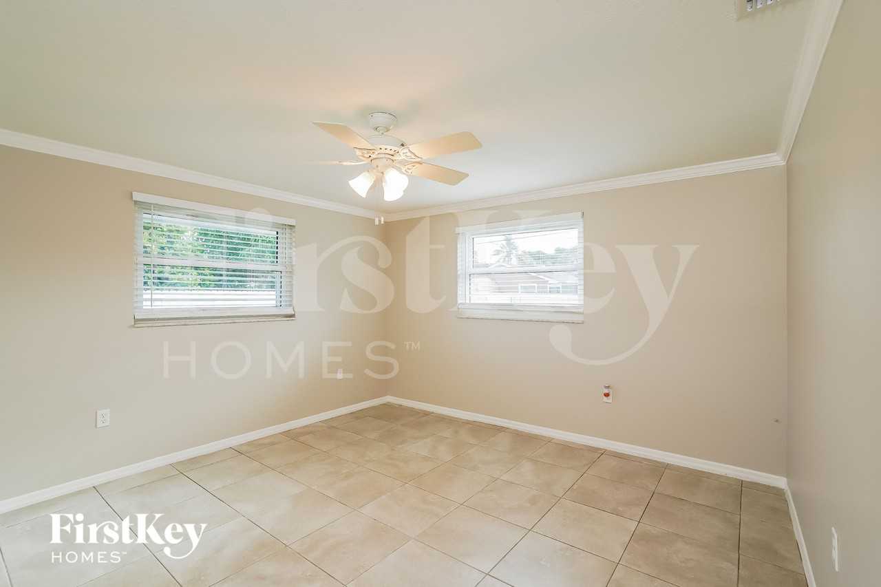 6719 Overlook Dr - Photo 7 of 16
