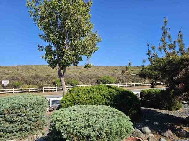 1540 Belmont Park Rd - Photo 2 of 30