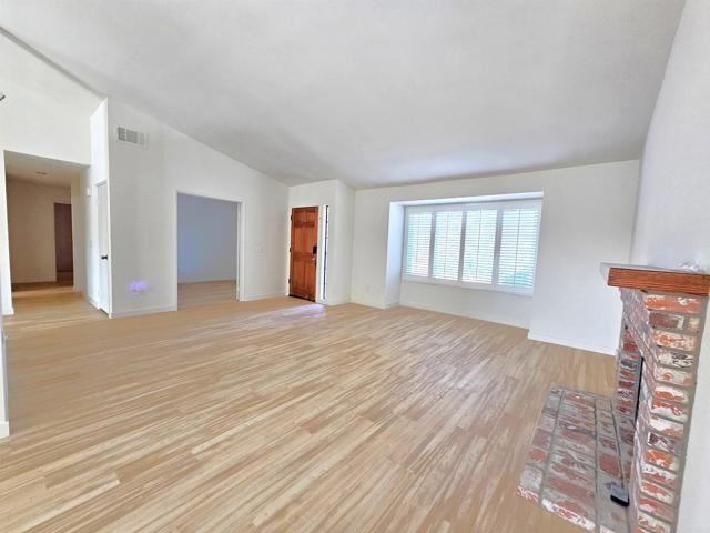 1540 Belmont Park Rd - Photo 5 of 30