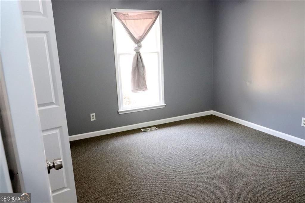150 Bunny Ln - Photo 6 of 10