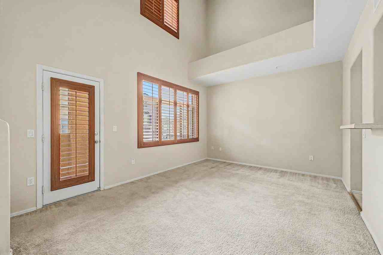 16825 N 14th St Unit 49 - Photo 6 of 50