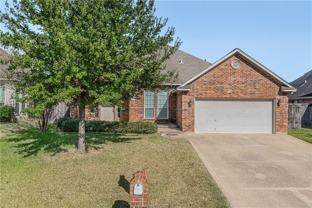 4009 Reatta Ln - Photo 1 of 1