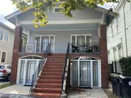 featured image of 932 Jackson Ave ##4