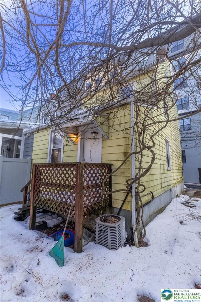 32 W Raspberry St - Photo 2 of 17