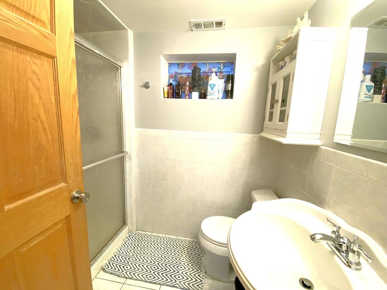 5128 N Keeler Ave - Photo 4 of 21