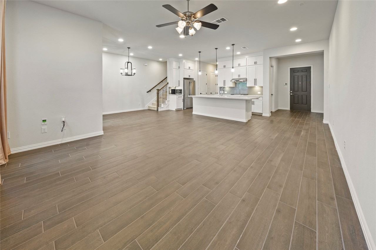 17769 Shumard Oak Dr - Photo 7 of 31